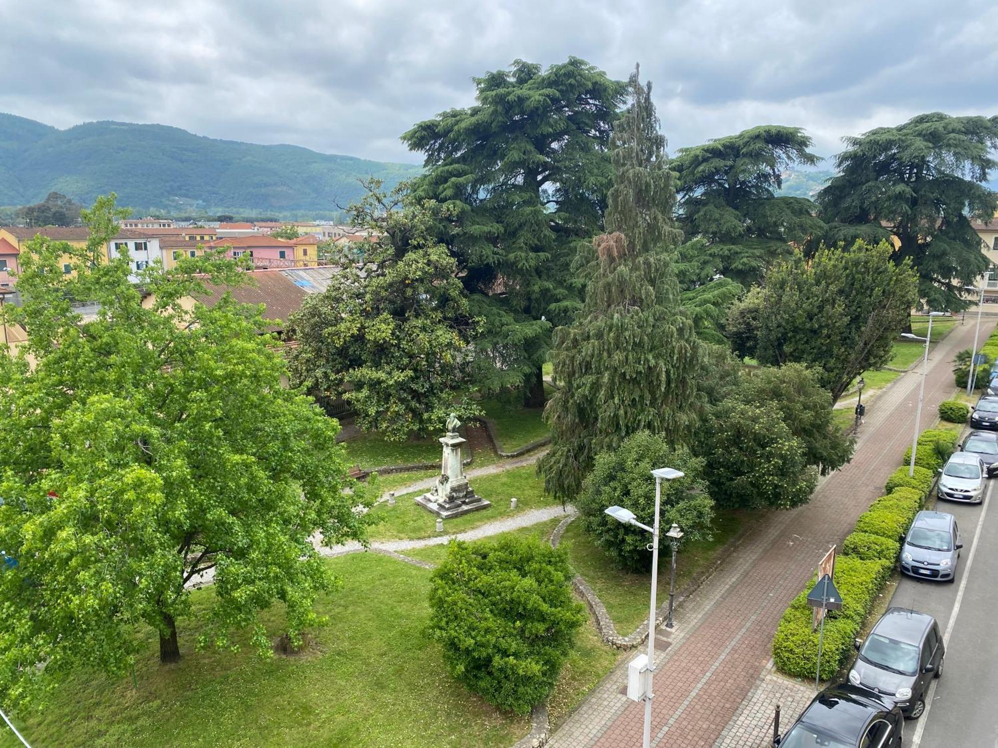 B&B Del Viaggiatore Sarzana Exterior photo